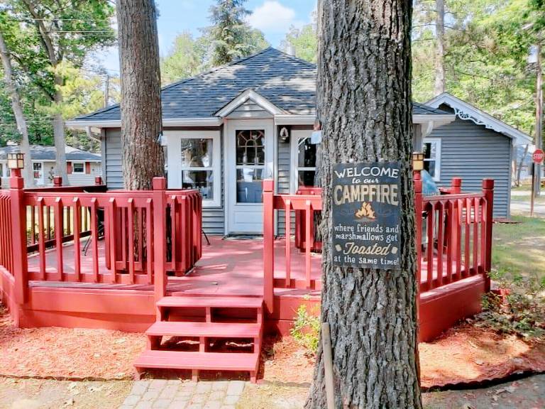 Higgins Lake, MI Vacation Rentals from 64 Hometogo