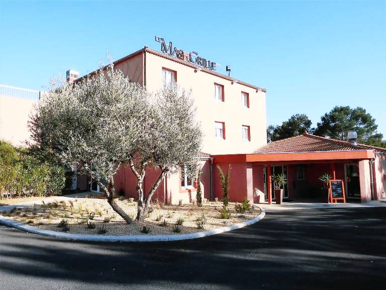 Qualys-Hotel Montpellier Sud Le Mas de Grille in Saint-Jean-de-Vedas