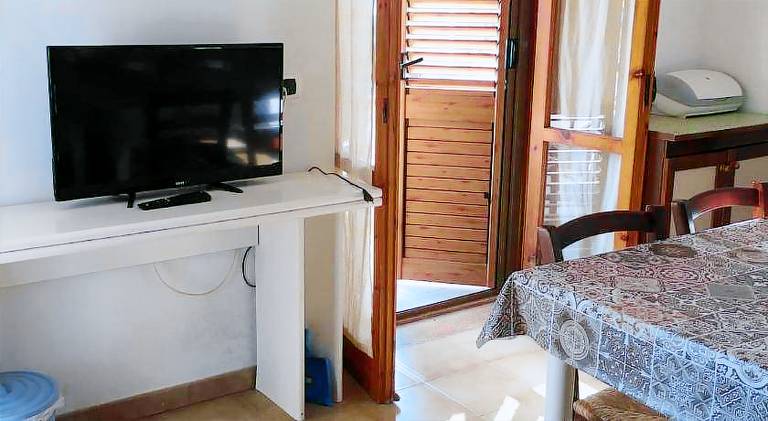 Holiday apartment with 2 rooms for 4 persons — photo 5