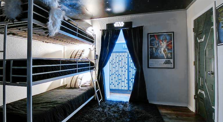 196 m&sup2; Ferienhaus