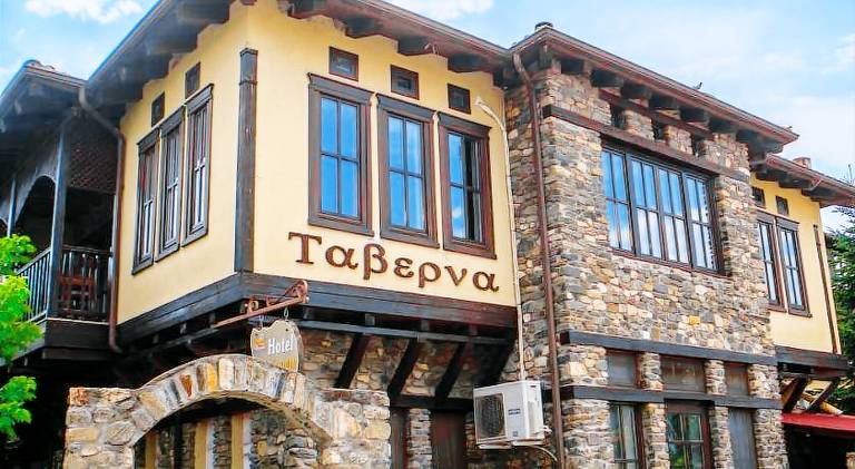 Oikoperiigitis Hotel