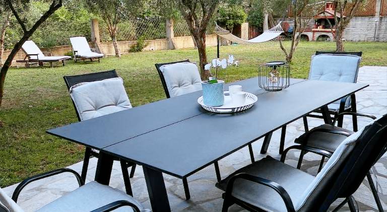 Wonderful vacation home with terrace, yard & barbeque | Pets are welcome in Thessaloniki