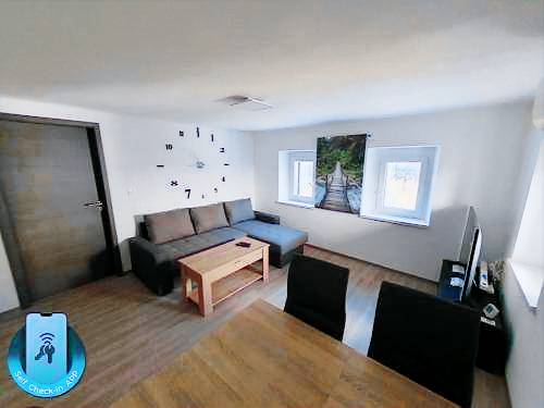 Apartma Tolminski Lom