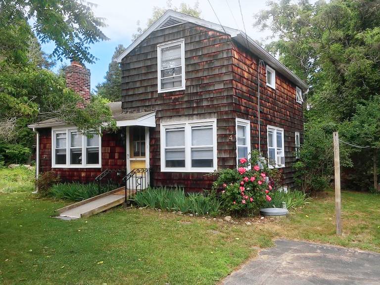 New London Vacation Rentals from 104 HomeToGo