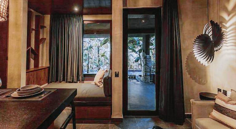 Rental apartment with yard, terrace & private pool — photo 2