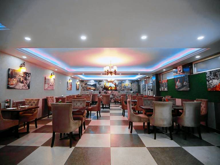 The Montreal Srinagar - A Unit of Montreal Group — photo 4