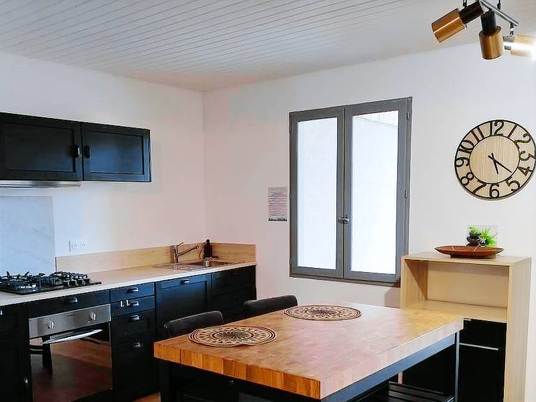 Nice house with terrace & heated pool | Pet-friendly — photo 5