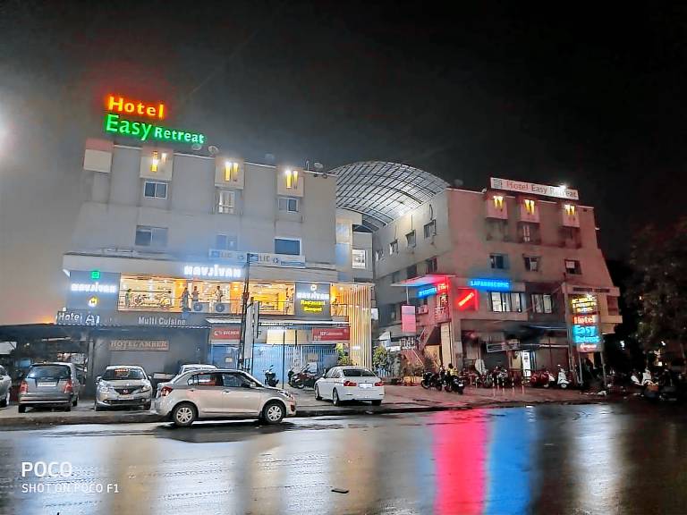 Hotel Easy Retreat