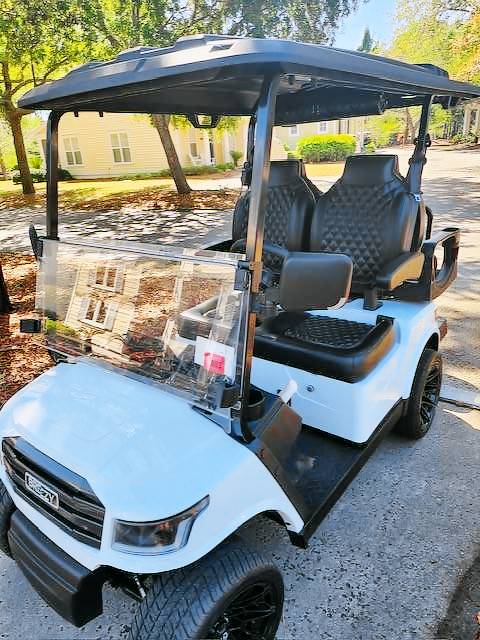 Child-friendly nice vacation home with garden, heated pool & grill | Golf view | Pet-friendly — photo 3
