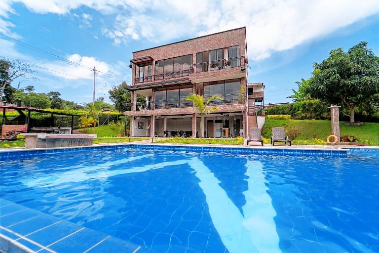 Villa Pereira