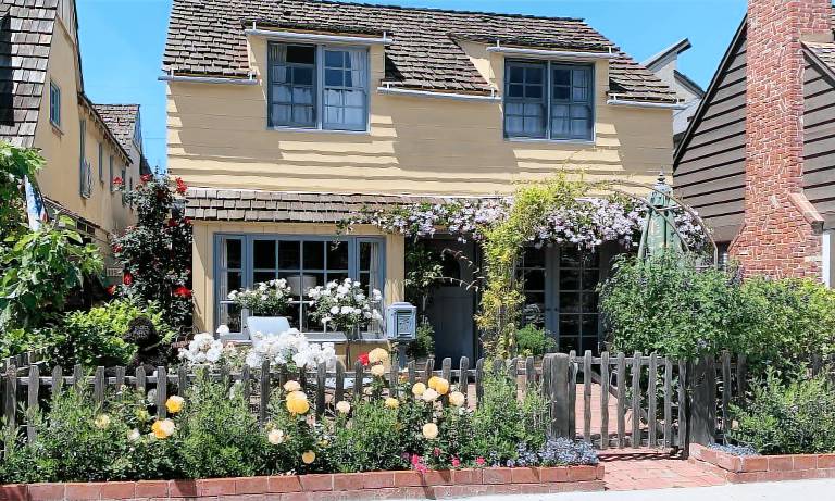 Cottage  Newport Beach