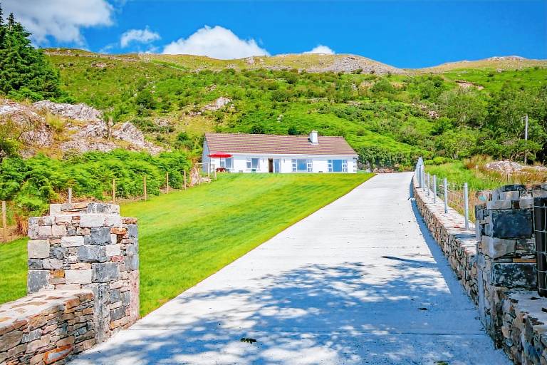 Cottage Cornamona