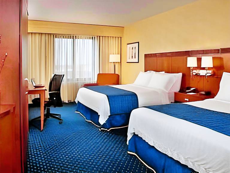 Courtyard by Marriott Dunn Loring Fairfax in Vienna, VA