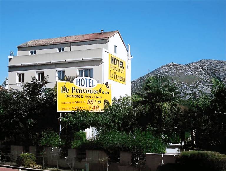 Contact Hotel Le Provence in Gemenos