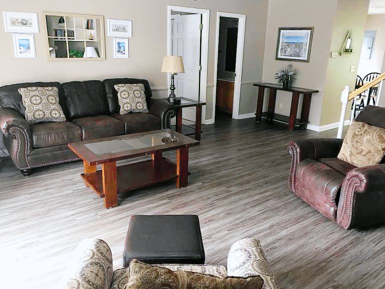 Cabin  Grand Rivers