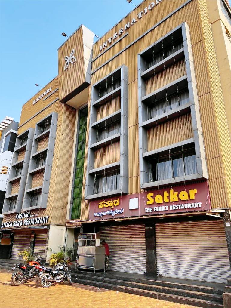 Hotel Kasturi International