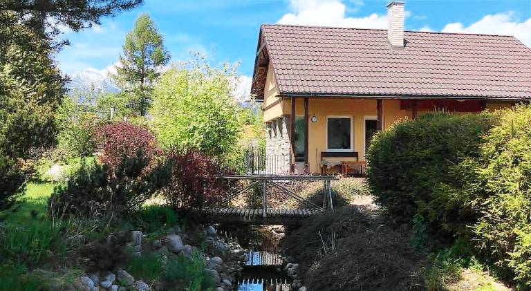 Vacation home with pool | Pets are welcome in Stara Lesna