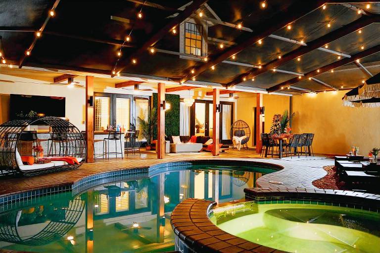 Villa Brandon