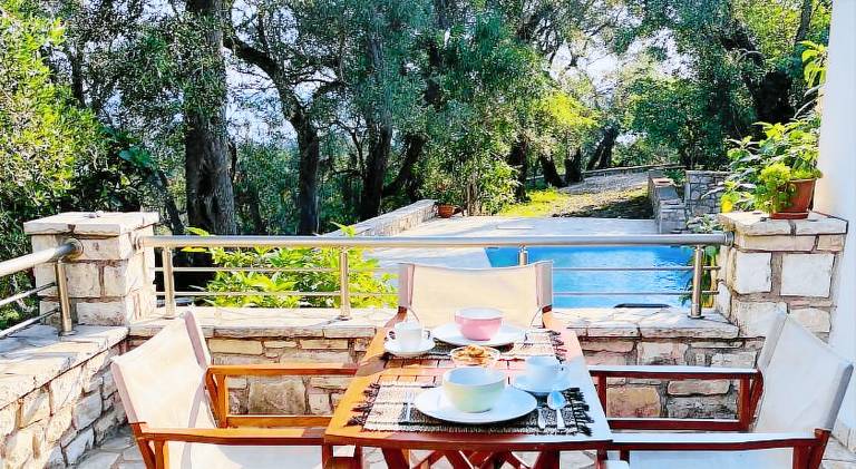 Fully equipped vacation home with terrace, garden & barbeque | Pet-friendly — photo 3