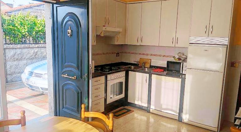Apartment with 2 rooms for 4 persons — photo 3