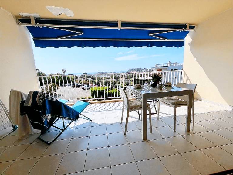 Rental apartment with 1 room for 4 persons — photo 2
