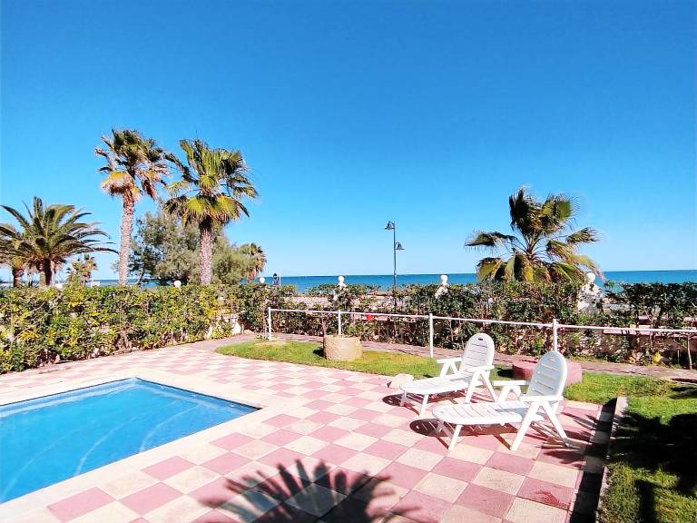 Villa Chilches