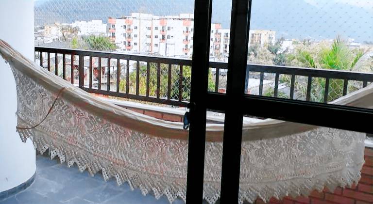 Rental apartment with jacuzzi & pool — photo 4