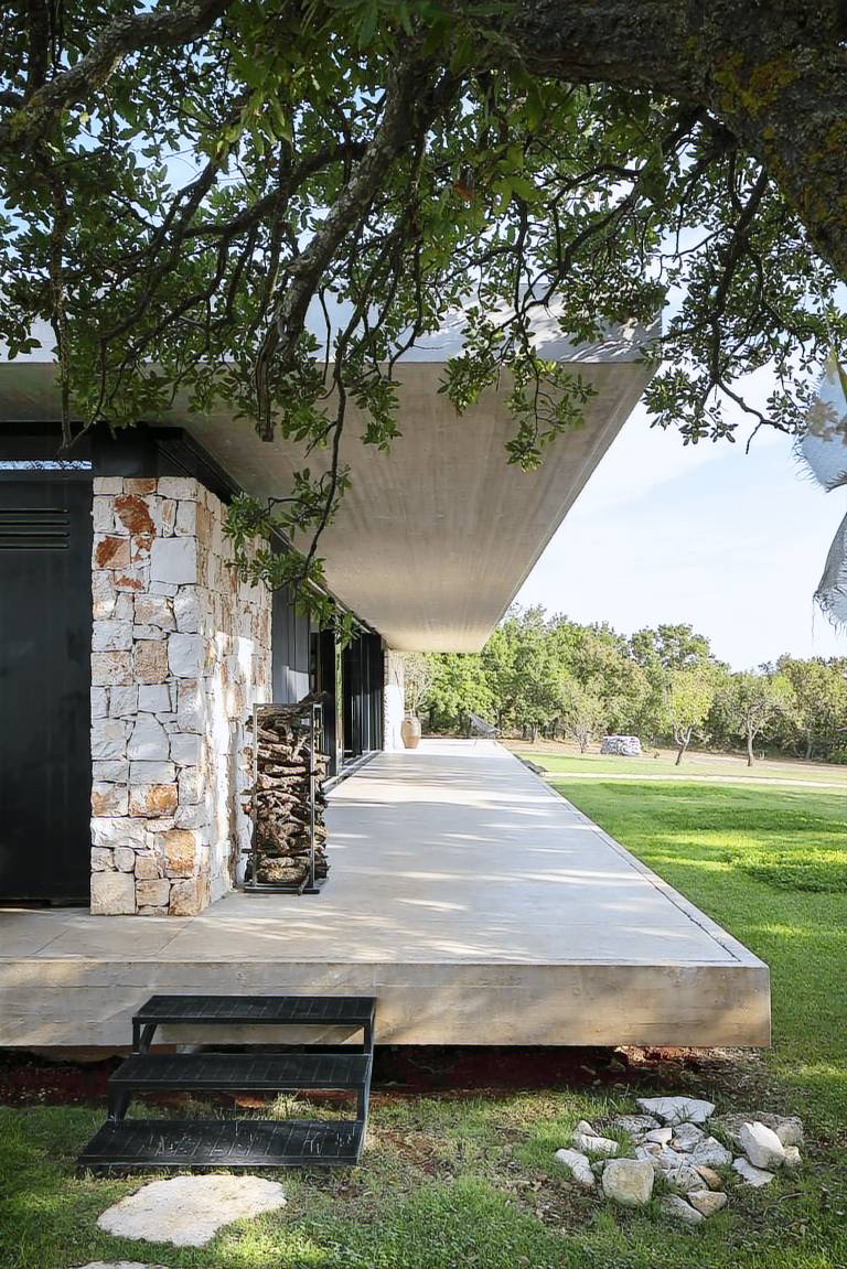 House with BBQ, yard & private pool | Suitable for remote work — photo 3