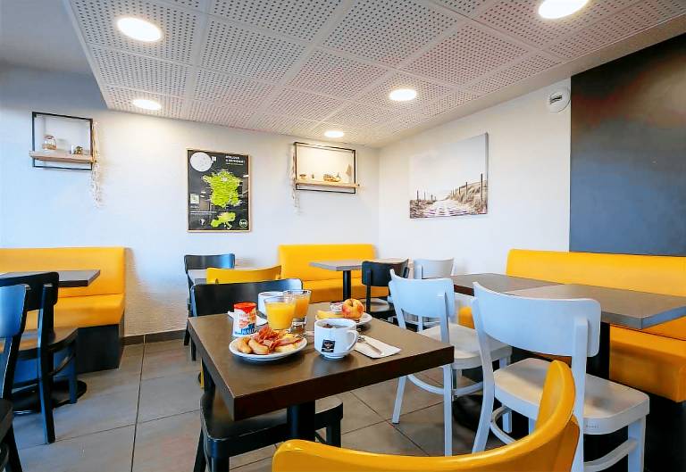 B&B HOTEL La Rochelle Angoulins — photo 5