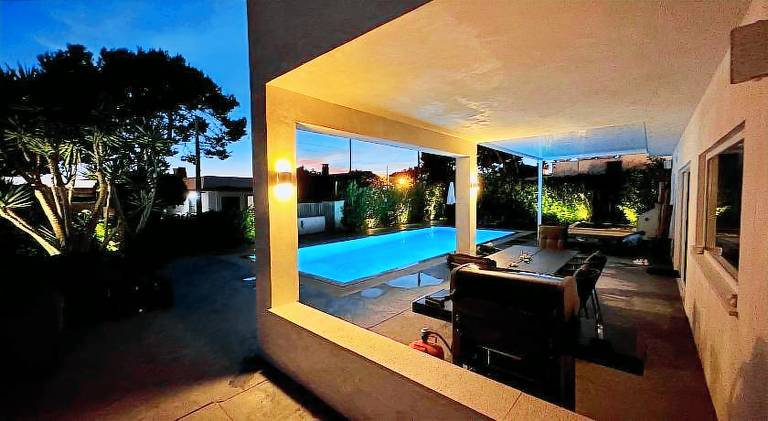 Villa with pool | Pet-friendly — photo 3