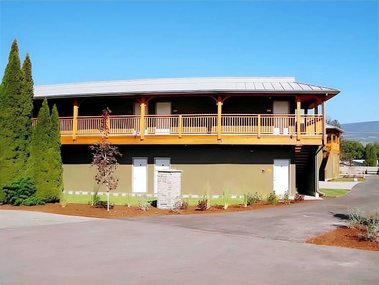 Motel Summerland