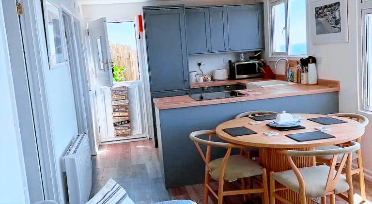 House with 1 room for 4 persons — photo 5