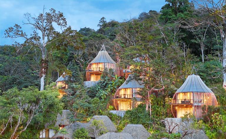Resort  Kamala Beach