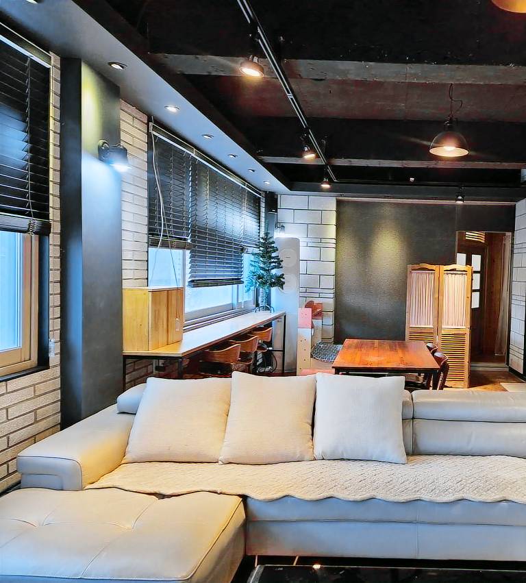 Paju Sabai Pension