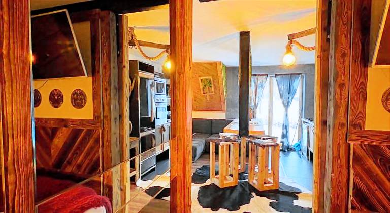 Holiday apartment with grill, terrace & jacuzzi | Dogs allowed — photo 2