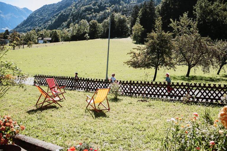 Children-friendly big holiday apartment with terrace & garden | Mountain view | Next to the ski | Good for workation | Pets allowed — photo 4
