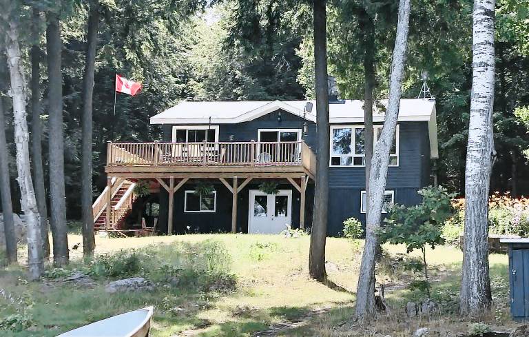 Cabin Barry's Bay