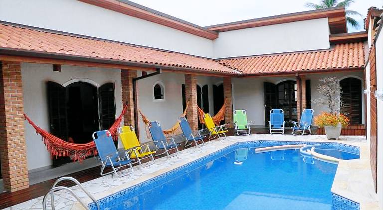 Vacation home with pool | Dogs allowed in Ubatuba