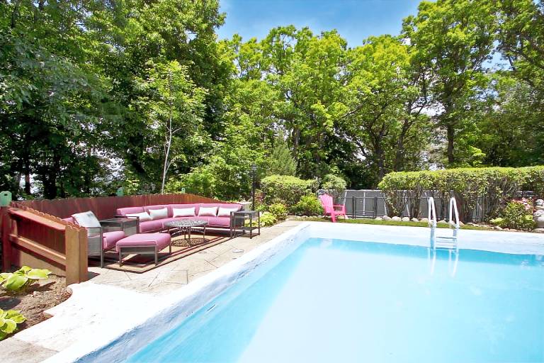 House Lindenhurst