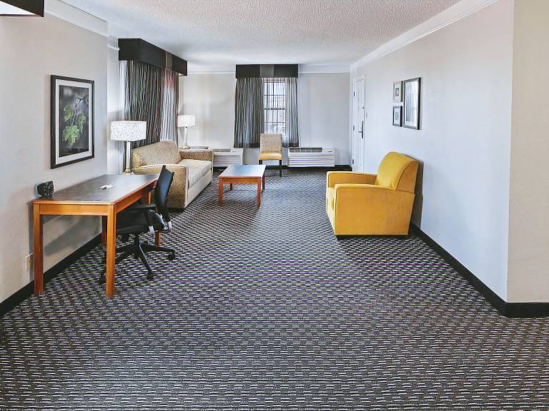 La Quinta Inn by Wyndham Laredo I-35 — photo 5