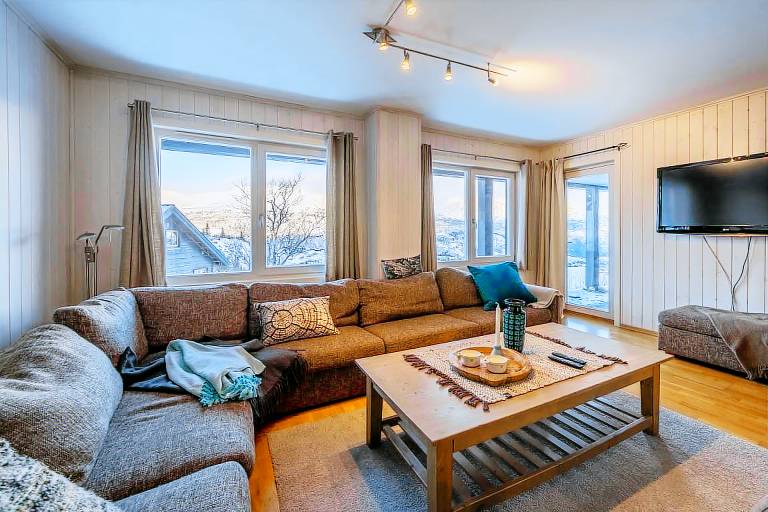 Holiday apartment with sauna & patio — photo 4