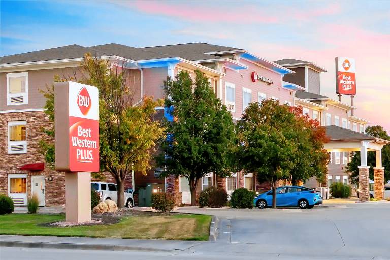 Best Western Plus Butterfield Inn in Hays, KS