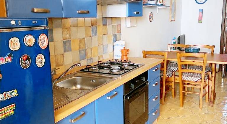 Apartment with 2 rooms for 6 persons — photo 2