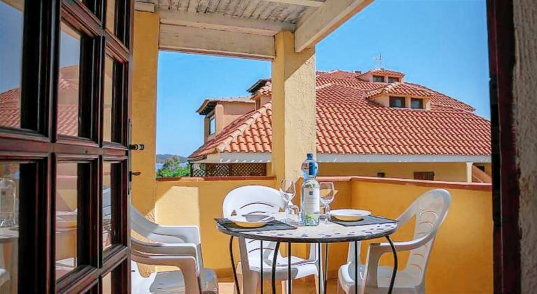 Pleasant holiday apartment with pool, patio & yard | Close to the beach | Dogs allowed — photo 5