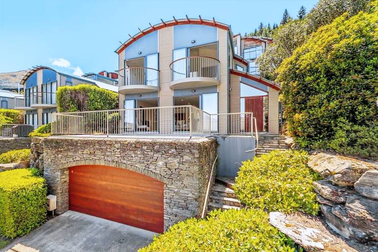 House Queenstown