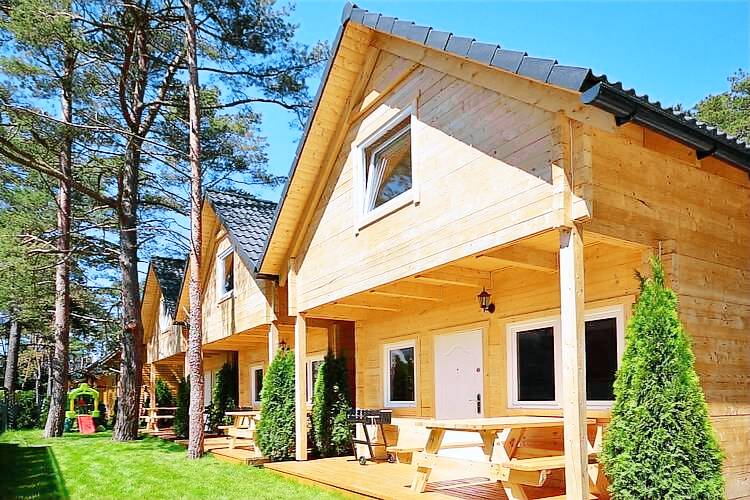 Vacation home with yard, barbeque & patio in Rewal