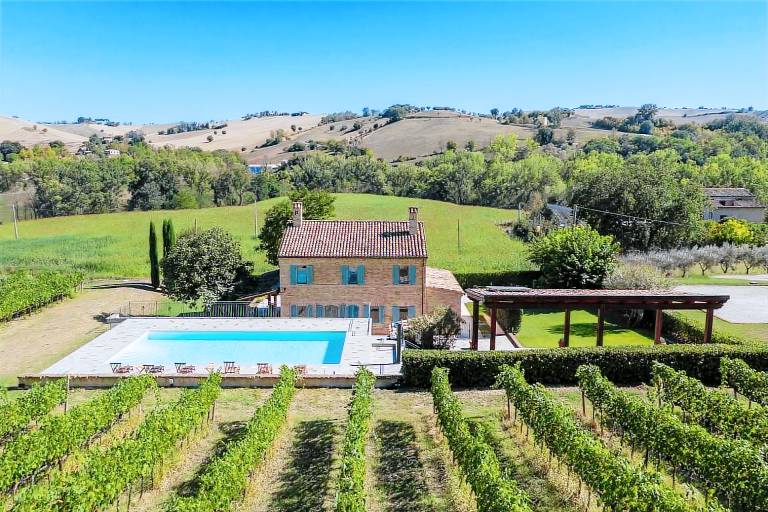 Villa  Mogliano