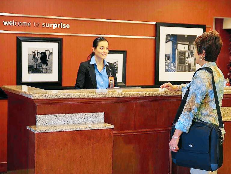 Hampton Inn & Suites Phoenix-Surprise — photo 5