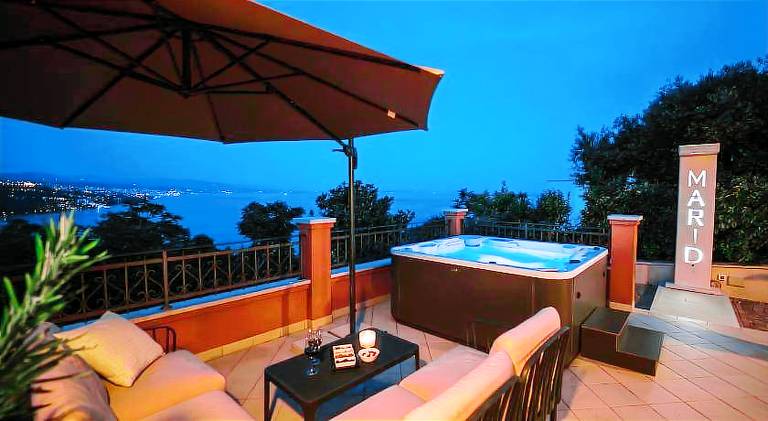 Holiday apartment with BBQ, sauna & hot tub | Good for workation — photo 4