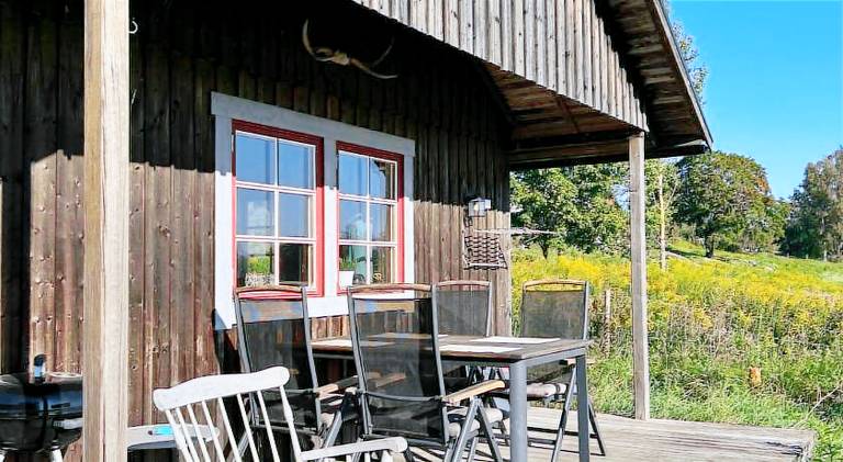 House with hot tub, sauna & barbecue — photo 2
